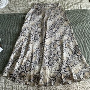 ‼️ Snake Print Skirt